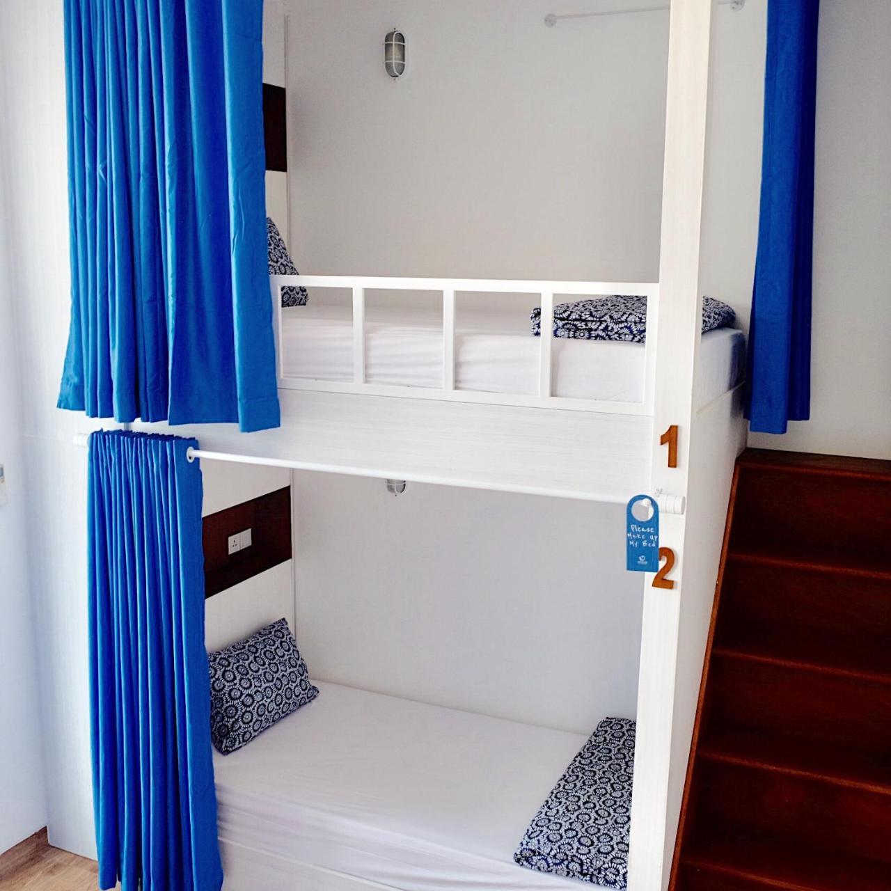 Dip & Doze Living Hostel Canggu Екстериор снимка